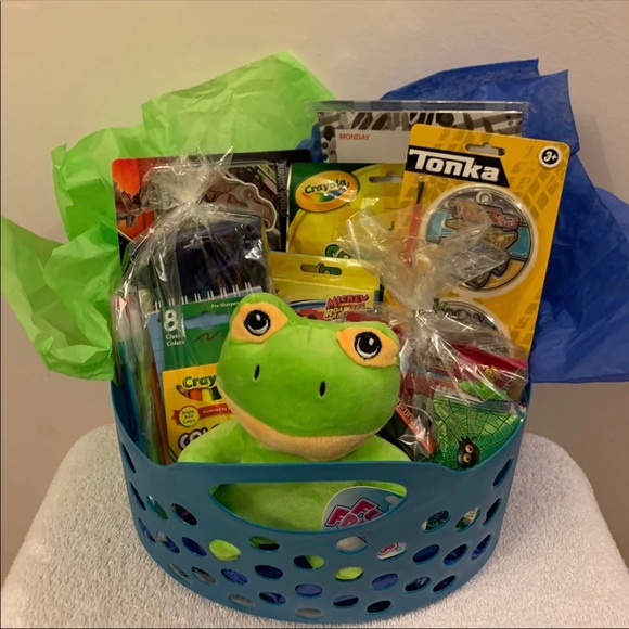 Boys Busy Gift Basket Bundle. - Picture 2 of 9